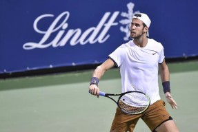 包含蒂姆关键节点高光表现，美国队带队取胜！的词条